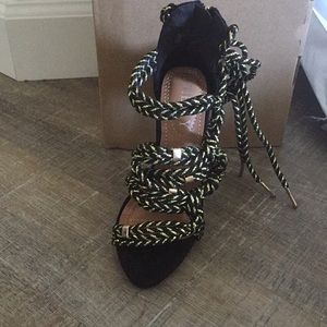 Black/gold rope tie heels